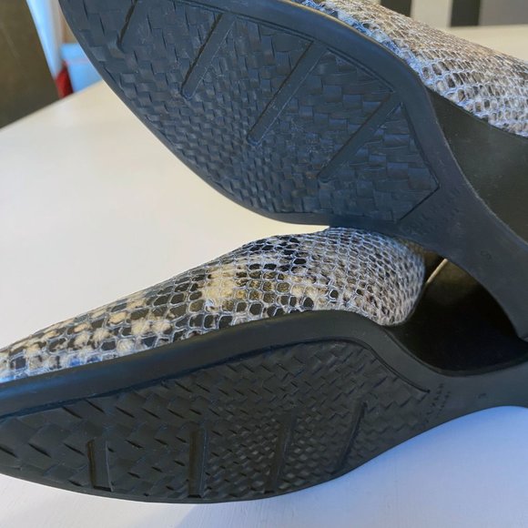 Cole Haan Women’s Grand OS Snakeskin Print‎ Wedges Size 9 B - Picture 8 of 12